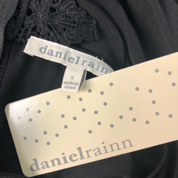 NWT Daniel Rainn Small Black lace crochet romper - Picture 7 of 7